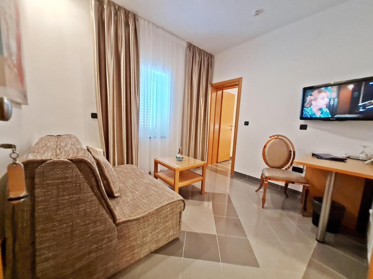Hotel Sunce Podstrana Dış mekan fotoğraf
